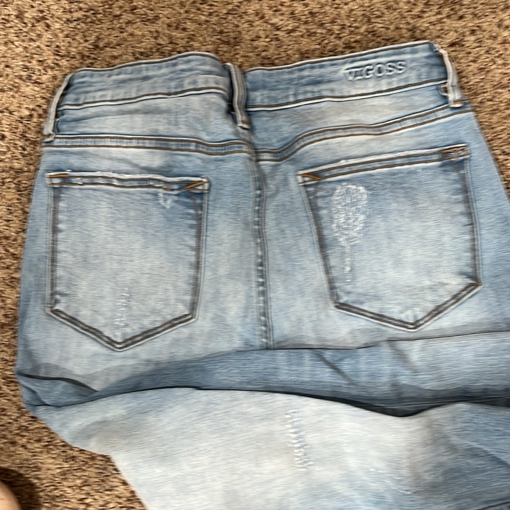 Cropped Capris - Picture 3 of 3